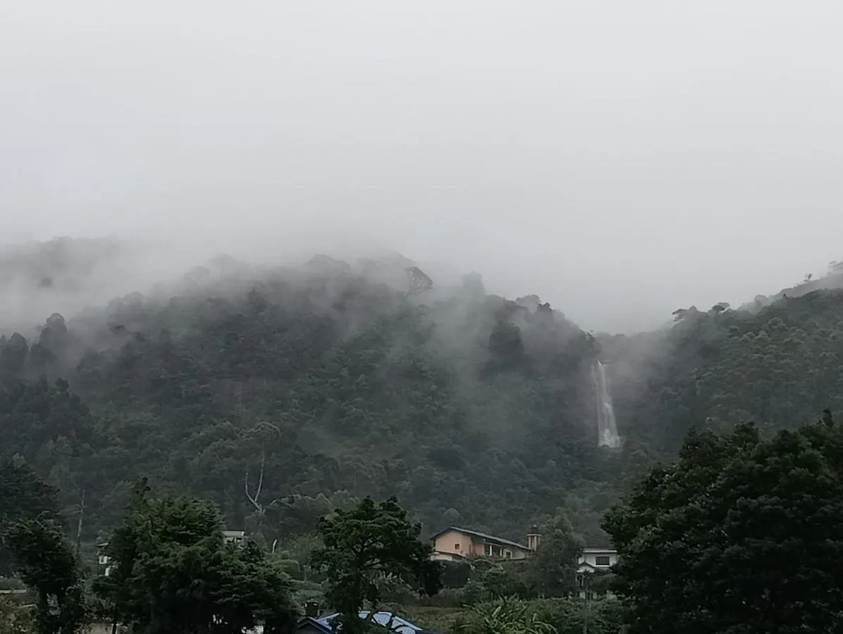 Pensionat Thuvaraga Inn Nuwara Eliya